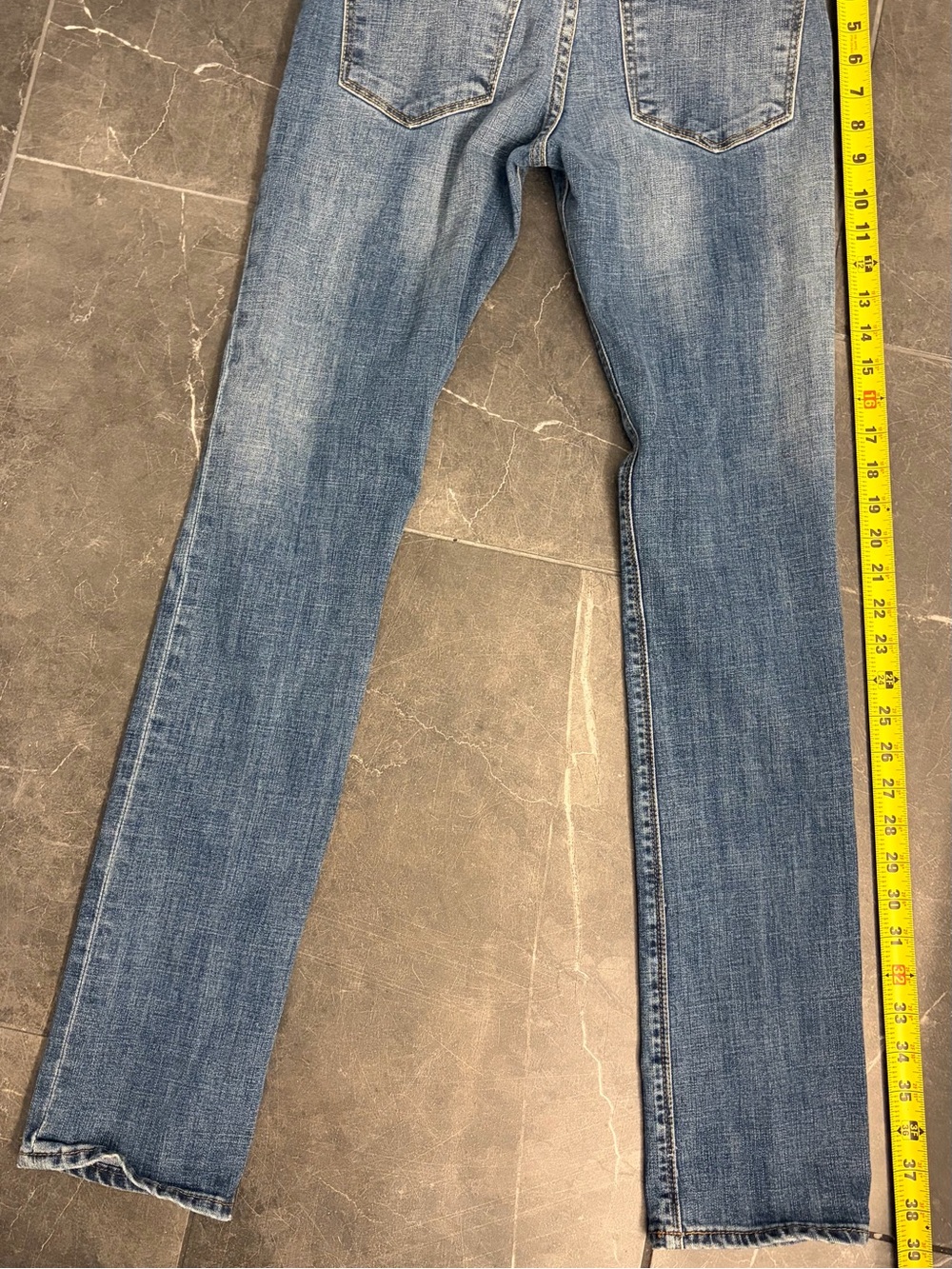 Women’s Slim Straight Blue Jeans